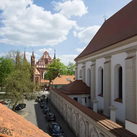 Private Sauna & 4 Bedrooms Old Town Rooftop *