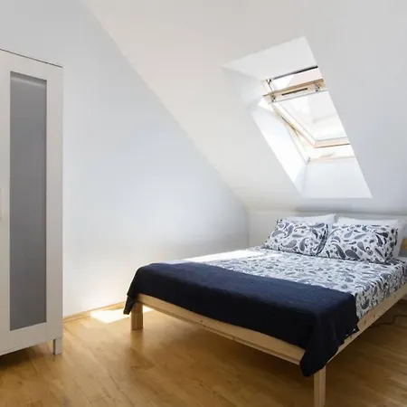 Private Free Sauna & 4 Bedrooms Old Town Rooftop Vilnius