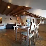 Private Free Sauna & 4 Bedrooms Old Town Rooftop アパート *