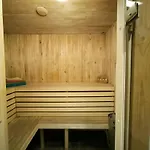 アパート Private Free Sauna & 4 Bedrooms Old Town Rooftop