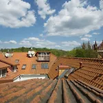 דירה Private Free Sauna & 4 Bedrooms Old Town Rooftop וילנה